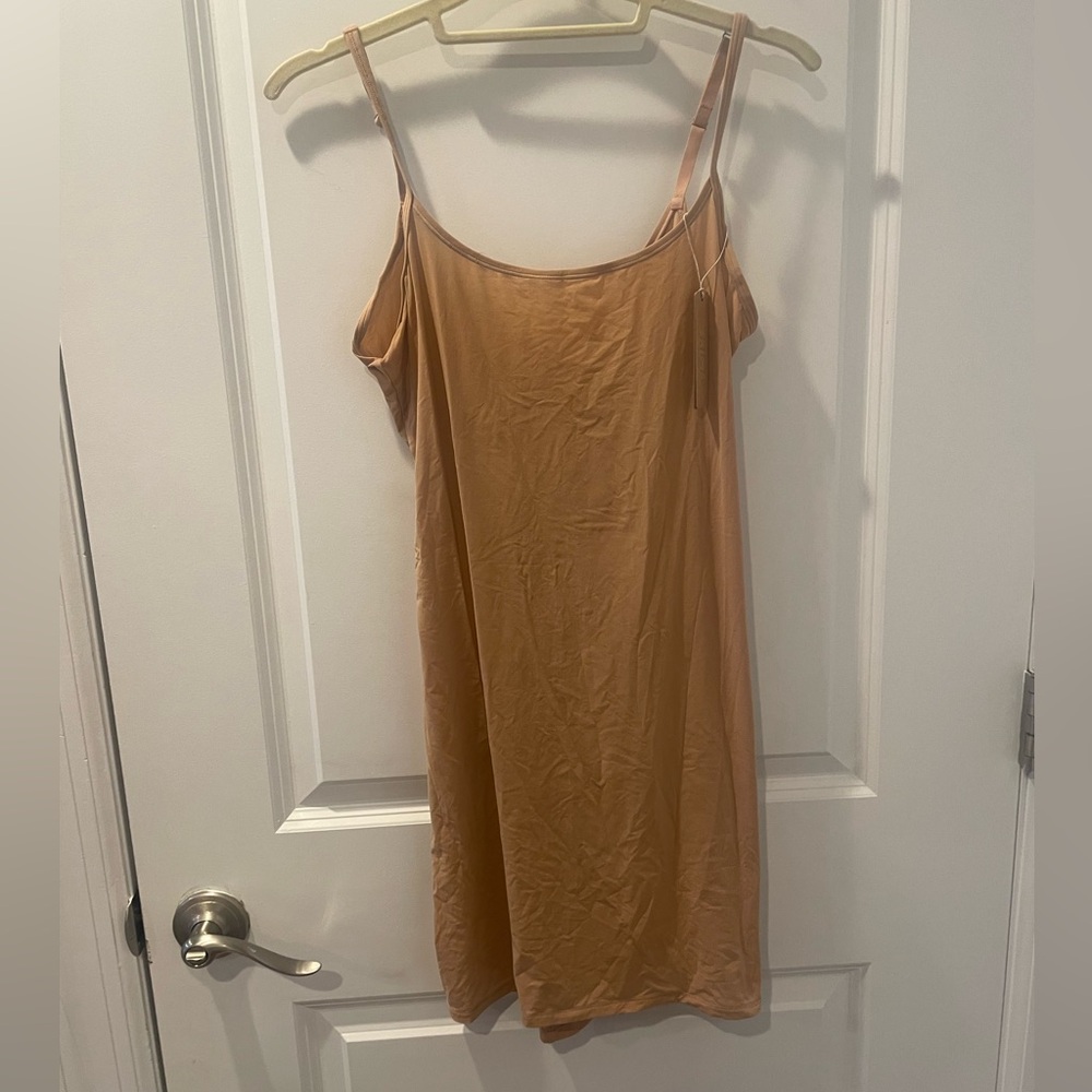 NWT SKIMS Fits Everybody Slip Dress in Ochre